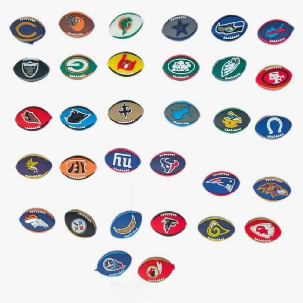 *NEW* NFL Shoe Charms 32 PCS